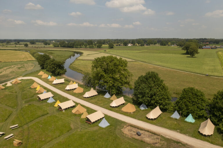 Pop-up glamping: Buurvrouws' Belltentje | 2-4 pers.