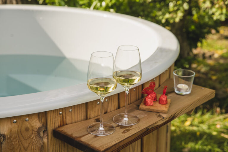Nature lodge with sauna and hot tub | 2