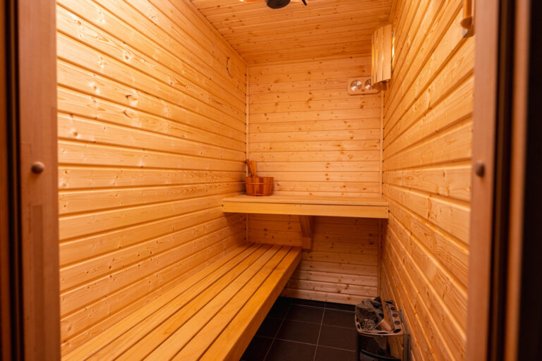 Wellness Boutique | 5 persons
