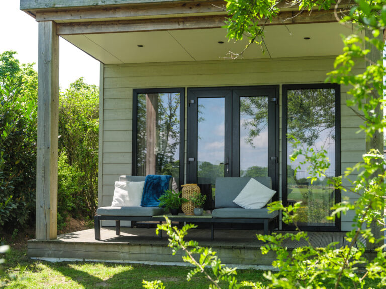 River Lodge 'Wellnesshuus' with whirlpool, sauna, bathtub, and sun shower | 2 people