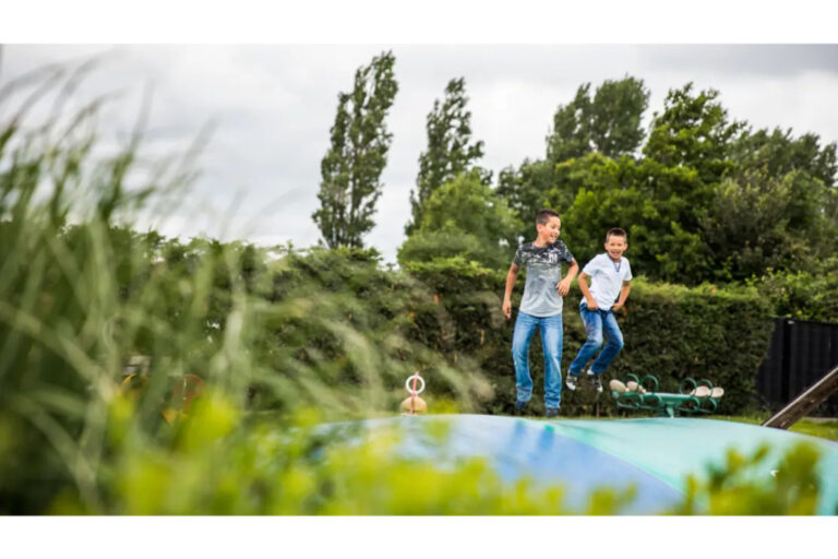 Waterhoeve 4 persons Wellness (Hottub)