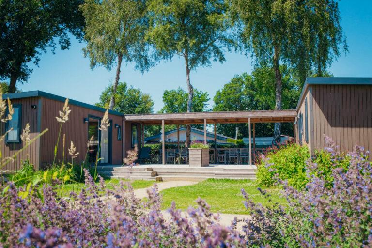 6-person Family lodge