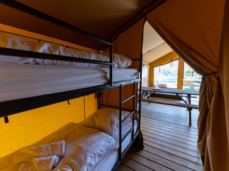 Safari tent Heeg 4 persons