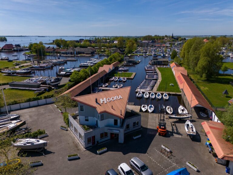 Houseboat Heeg 4 persons