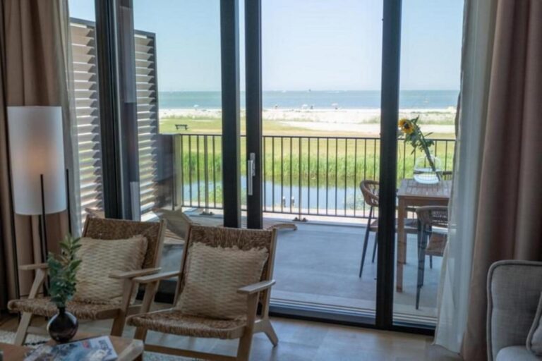 Luxury Beach Apartment | 4+2 Pers.