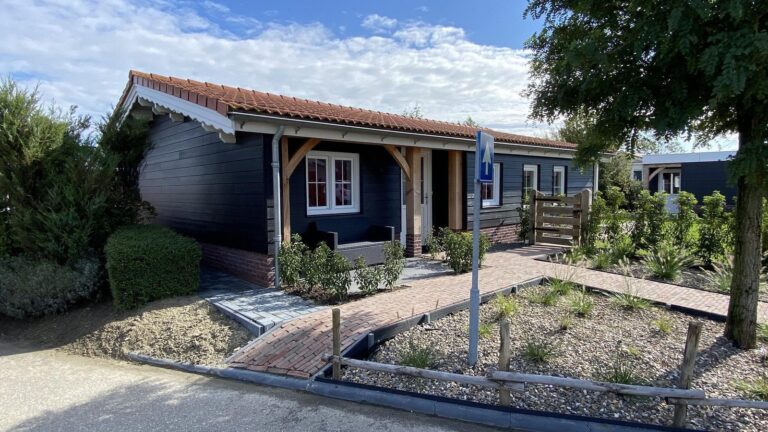 VZ866 Ferienchalet in Sint Annaland