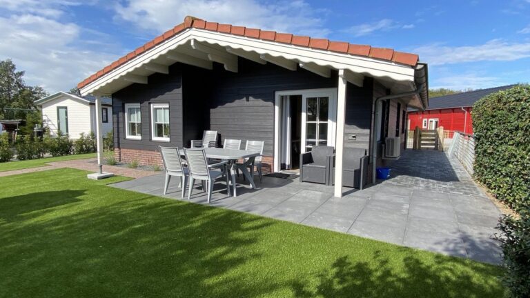 VZ866 Ferienchalet in Sint Annaland