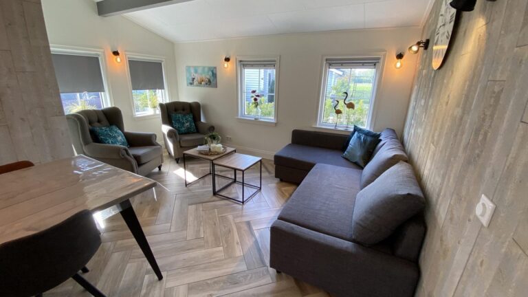 VZ866 Ferienchalet in Sint Annaland