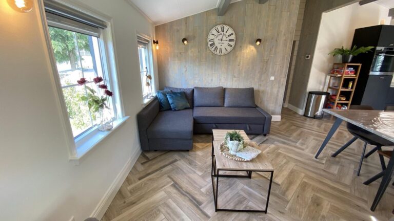 VZ866 Ferienchalet in Sint Annaland