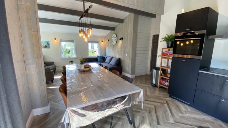VZ866 Ferienchalet in Sint Annaland