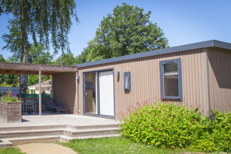 6 + 6-person Family lodge