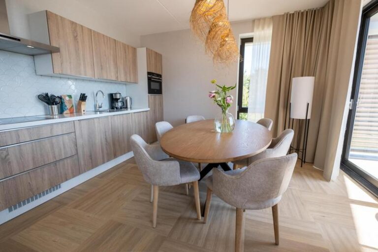 Luxury Beach Apartment | 6 Pers.