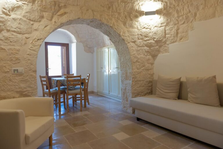 Trulli Dei Ciclamini