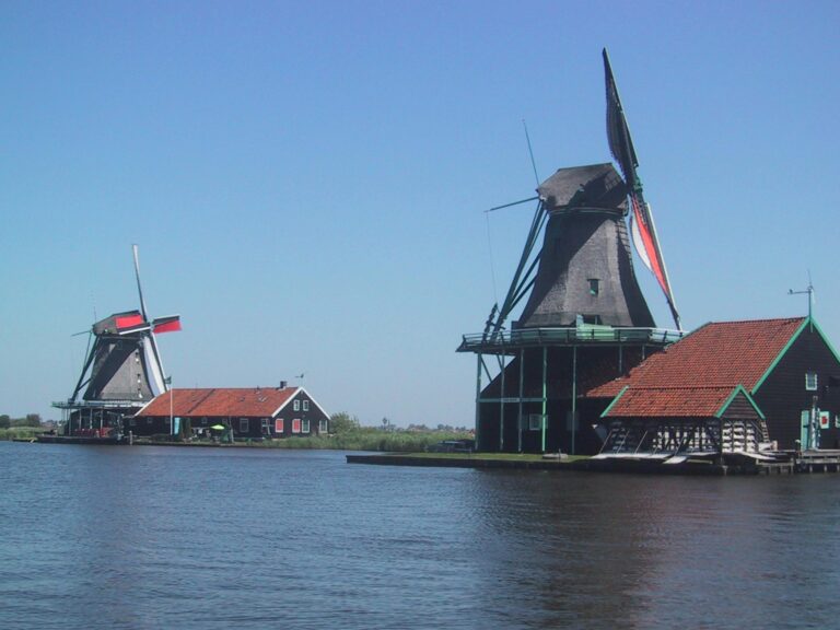 Woonark De Woude