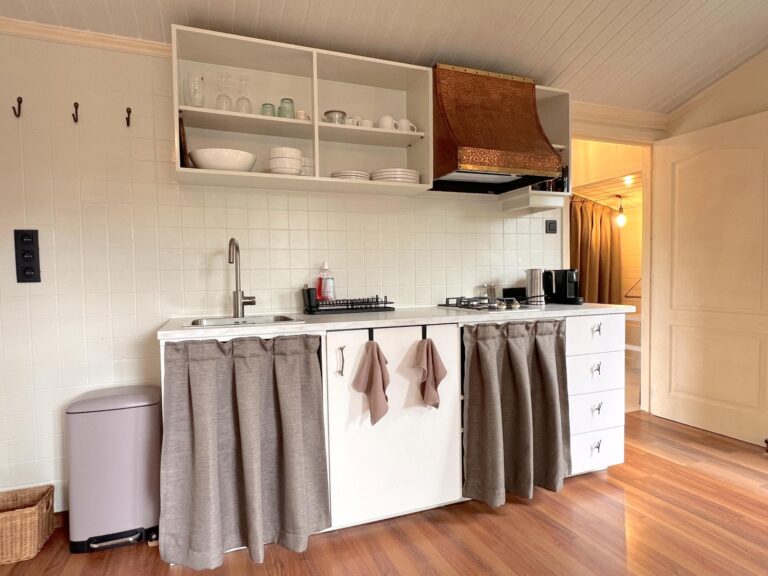 Charlies Chalet