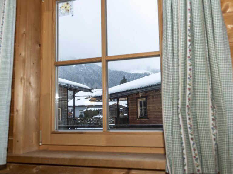 Uriges Chalet 3