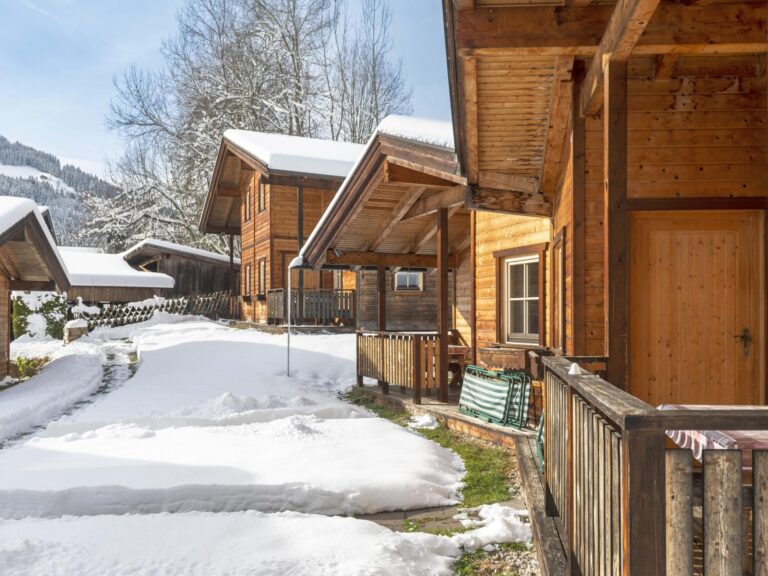 Uriges Chalet 3