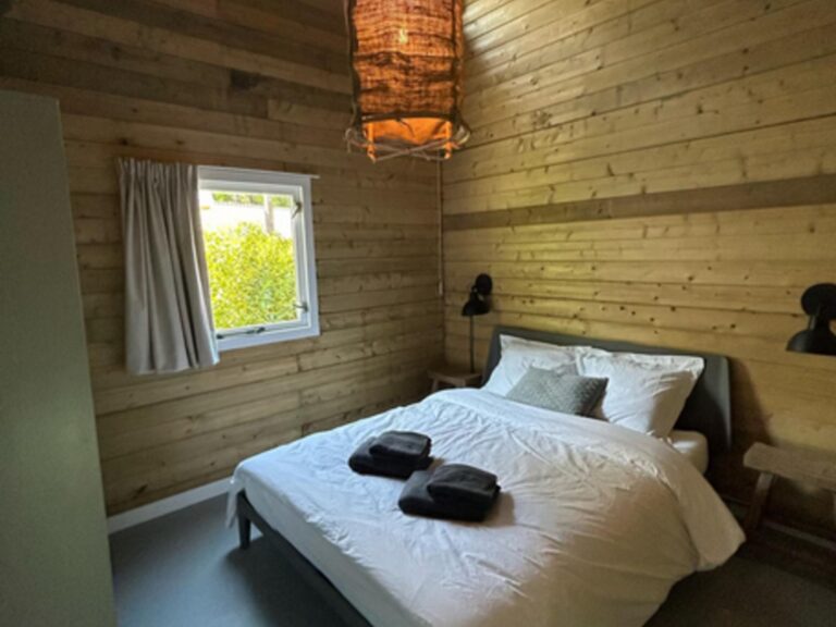 Oak Valley 15