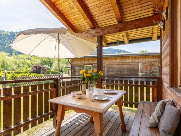 Uriges Chalet 3