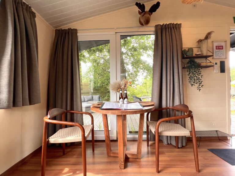 Charlies Chalet