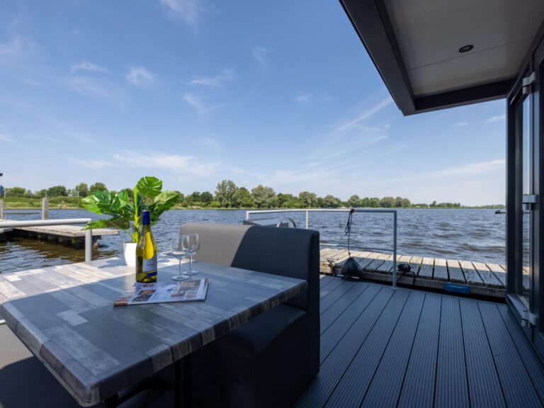 Tiny houseboat Parel I - airco