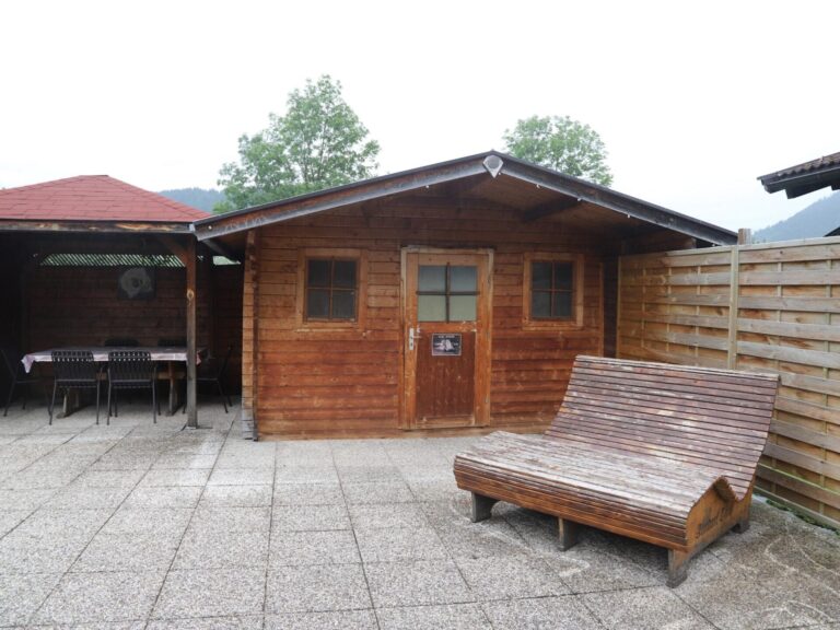 Uriges Chalet 3