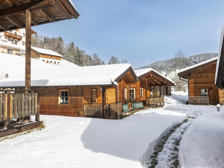 Uriges Chalet 3