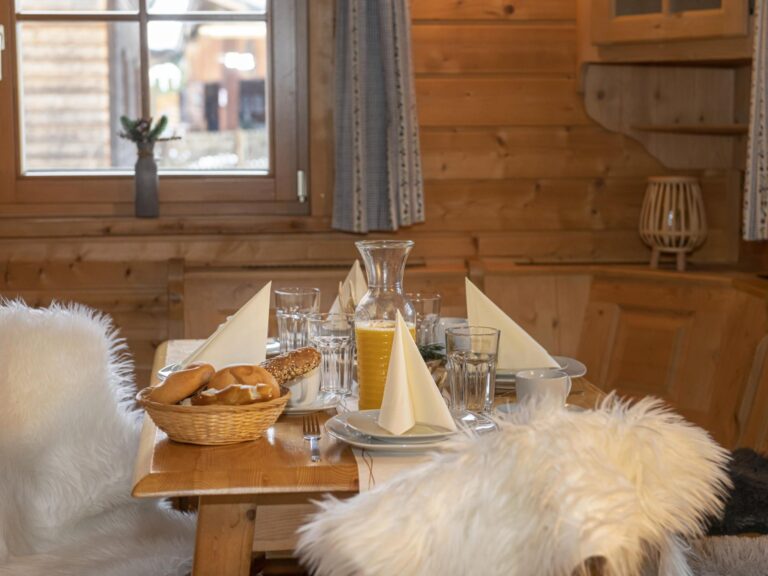 Uriges Chalet 3