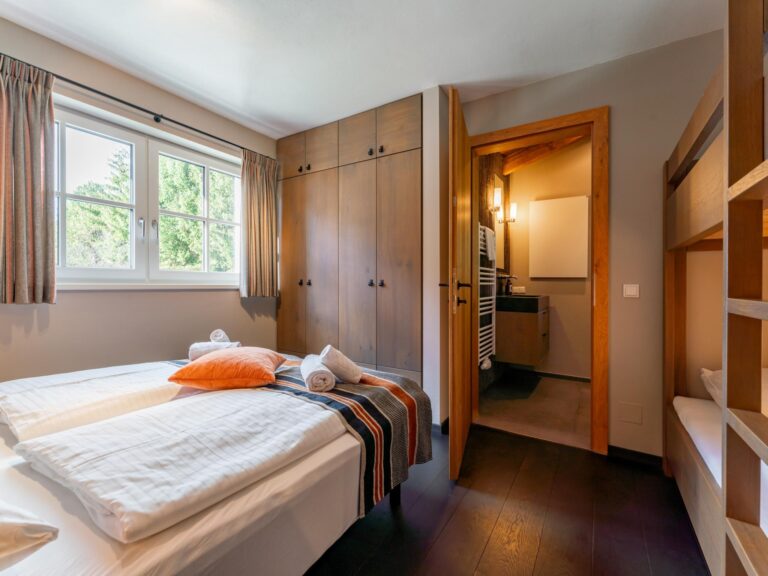 Chalet Schneelöwe XL